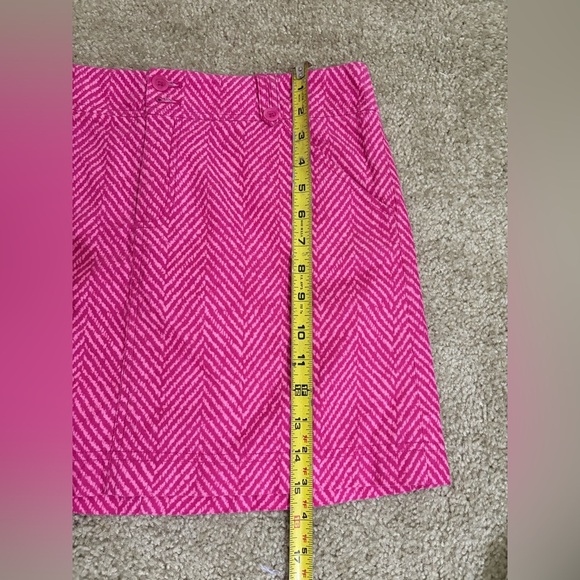 Lilly Pulitzer Pink Chevron Print Corduroy Mini Skirt 6 - Picture 9 of 9